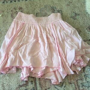 isabelles cabinet skirt